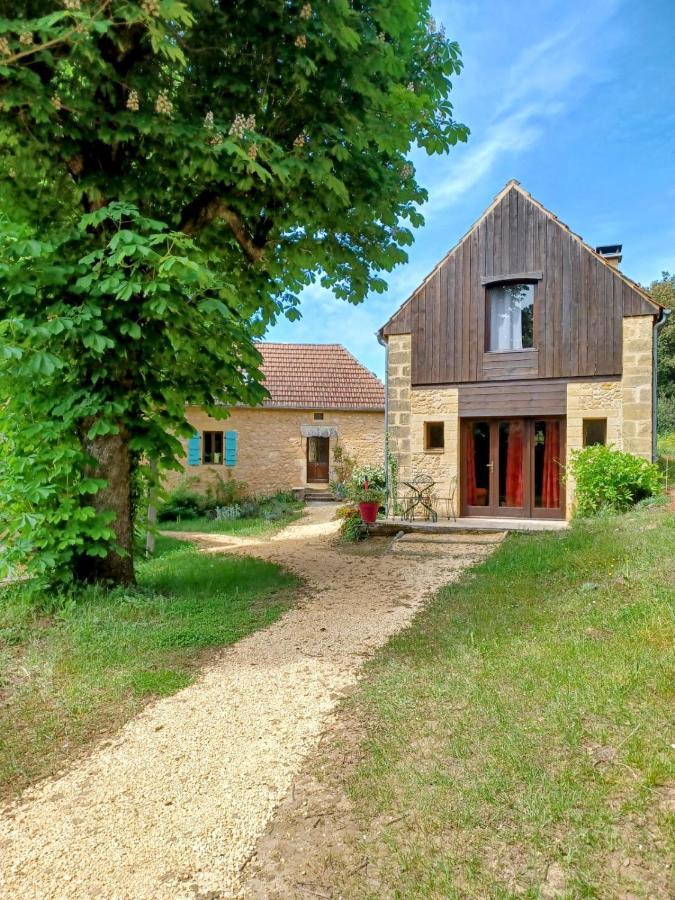 Gites Le Clos De Veyrignac Esterno foto