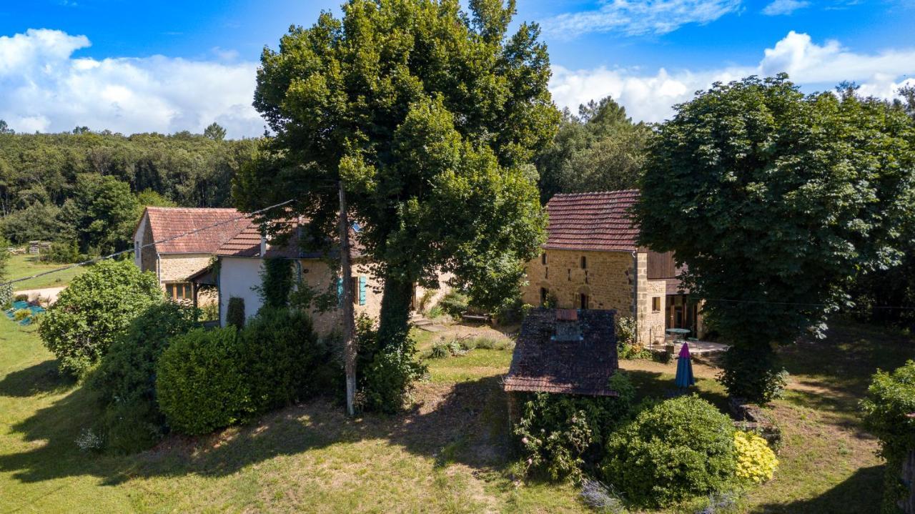 Gites Le Clos De Veyrignac Esterno foto