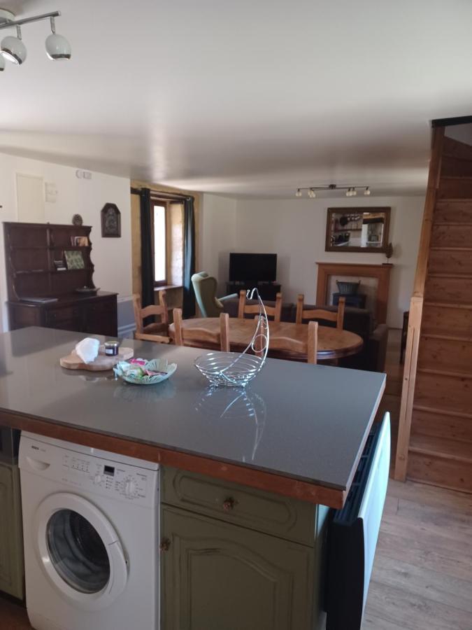 Gites Le Clos De Veyrignac Esterno foto